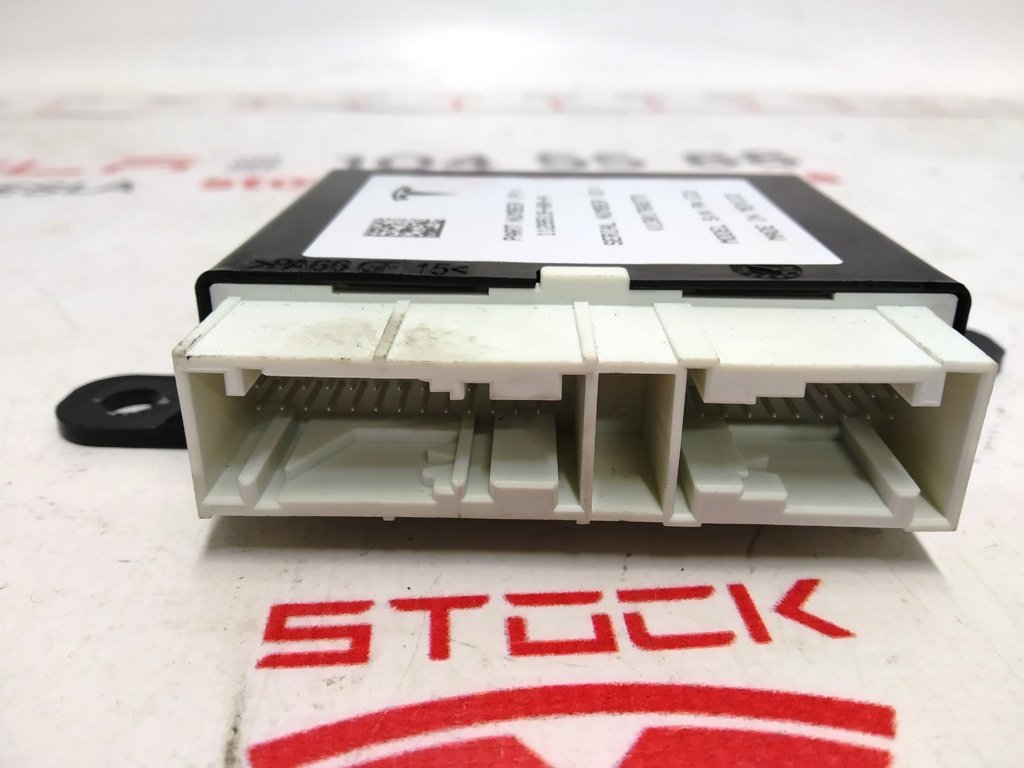 12 Unidad de control de ParkTronics y freno de estacionamiento AP 2.5 Tesla Model S REST, Tesla Modelo X 1129519-00-AA